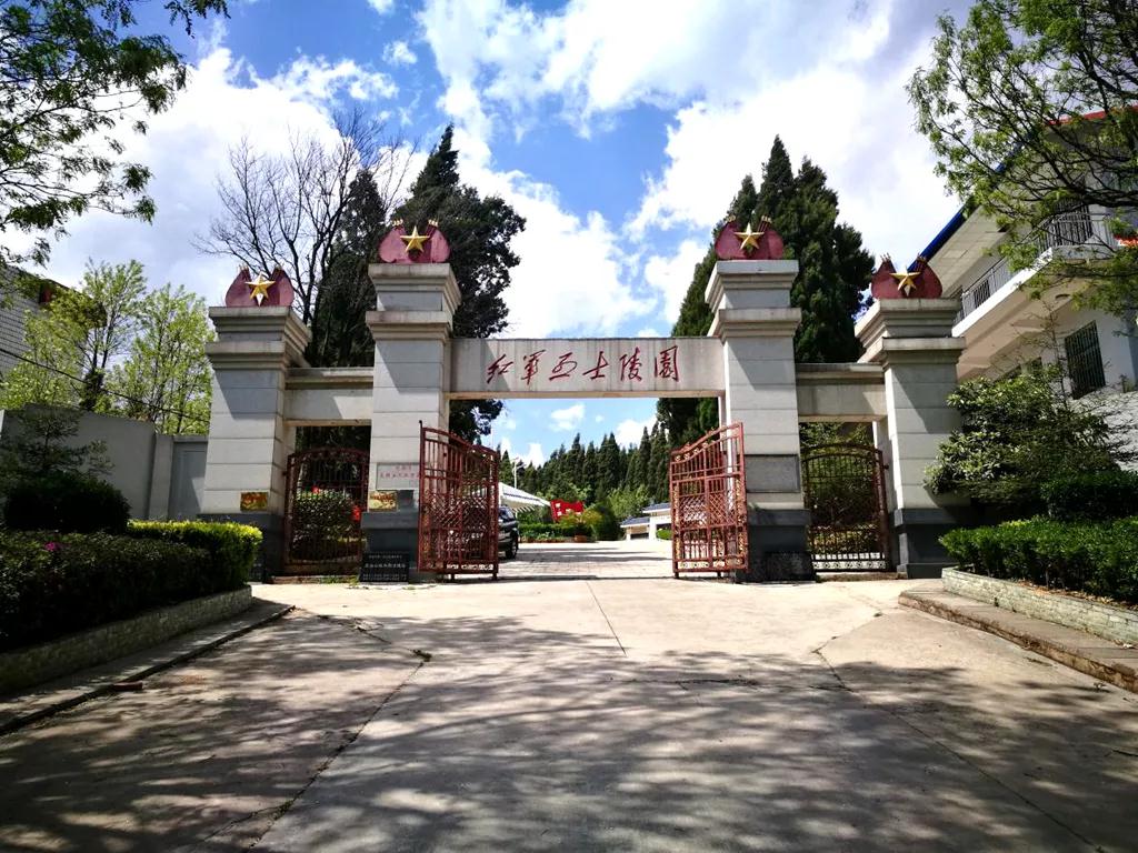 怒江旅游、怒江紅色線路推薦